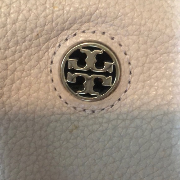 Tory Burch Brody Small Satchel - Light Oak - Picture 8 of 9